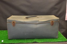 ANCIENNE VALISE DE VOYAGE
