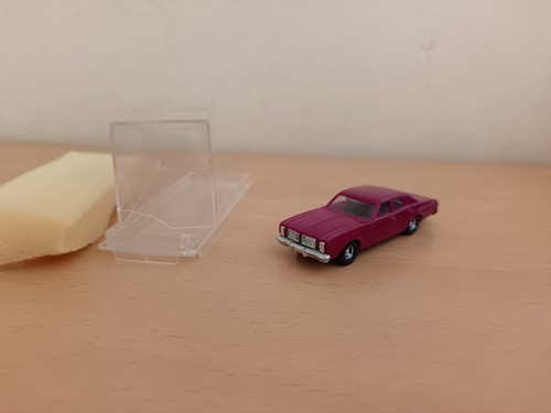 Praline rare voiture - ho, 1/87
