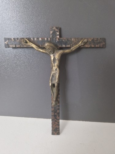 Crucifix bronze métal - crucifix, et
