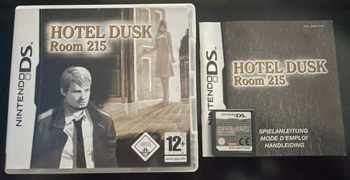 Hotel dusk room 215 - :,