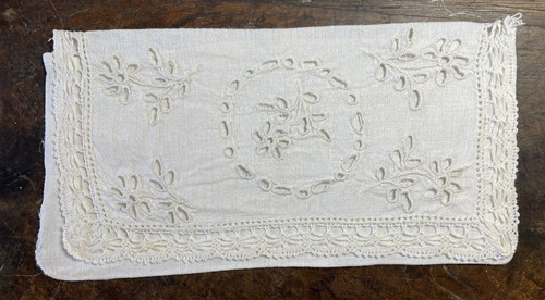 Broderie dentelle anciennes - broderie,