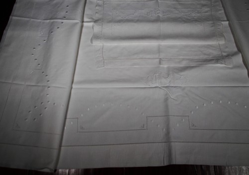 Embroidered linen monogram - embroidered,
