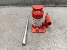 Renault Maxity F242 150DXI Jack 99551 Set 2 Piece