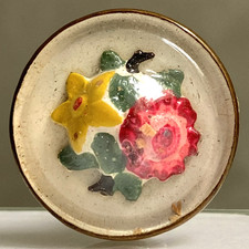Bouton-vitrine ancien 23 mm années 1900 - Laiton fleurs vitre bombée plastique