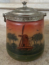 Ancien seau a biscuit décor