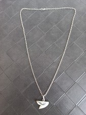 chaine + pendentif dent de
