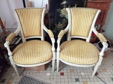 Paire De Fauteuils Forme