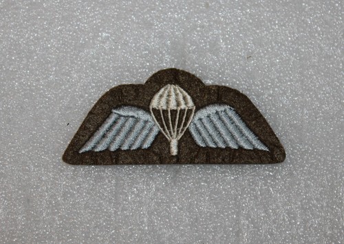 Brevet parachutiste - brevet,