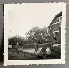 Photo voiture ancienne CITROEN 2cv Deuche Pavillon Maison