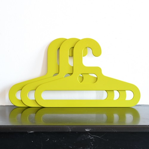 Cintres vert vintage plastique