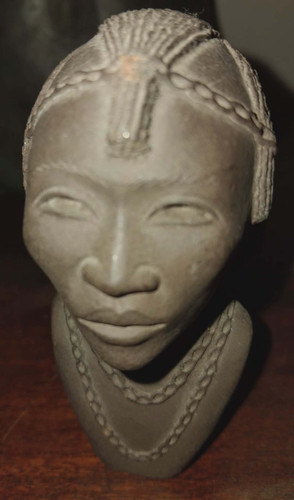 Tete massai terre cuite - tete,