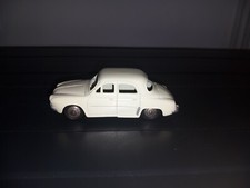 DINKY TOYS 24E RENAULT
