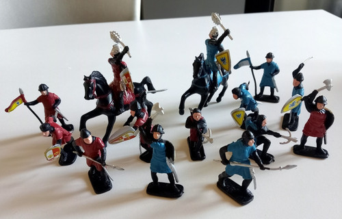 Lot anciennes figurines - lot,
