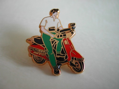 Pin moto scooter - moto,