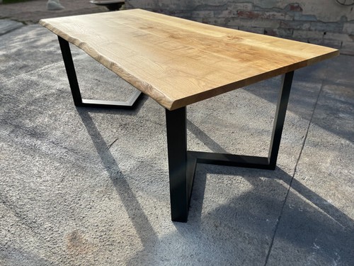 Table manger design - table,