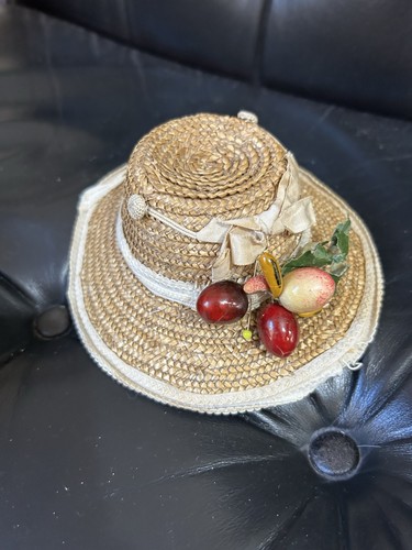 Superbe chapeau pour - superbe,