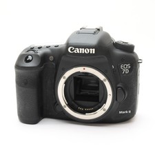 Canon EOS 7D Mark II 20.2MP Digital SLR Camera Body #86