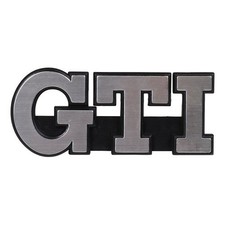 Sigle GTI de calandre pour