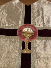 Cloth Of Gold Roman/Fiddleback Chasuble, Maniple And Chalice Veil