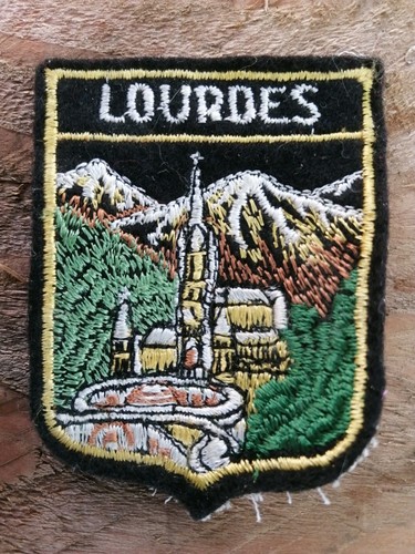 écusson ancien brodé lourdes - brodé,