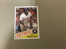 2020 Topps Yordan Alvarez #85-50 defected from Cuba - HR Threat!