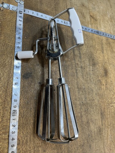 Old tool outil non - n°,