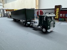 HO 1:87 Custom  Freightliner Cabover