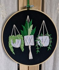 Tableau Cadre Broderie Plantes Vertes Fait Main Sur Support Chevalet