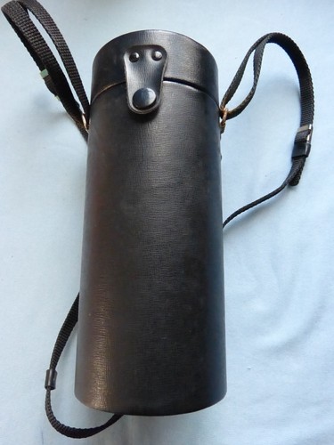 Etui vide simili objectif