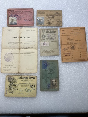 Ensemble vieux papiers années