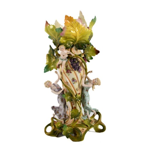 Figural art nouveau - figural,