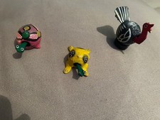 3 Figurines en bois a tete