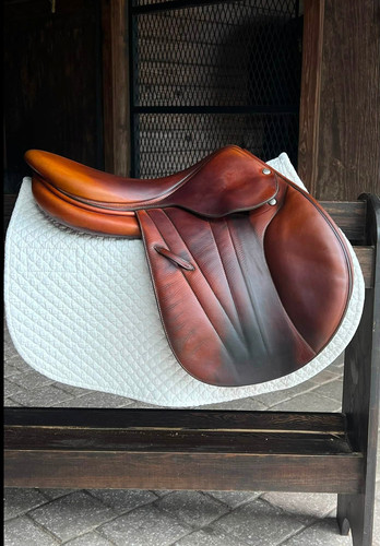 2023 butet premium - 2023, saddle