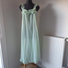 combinaison nylon deshabille