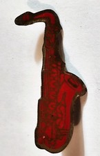 A14  Pin's Pins Pin épinglette musique  saxophone