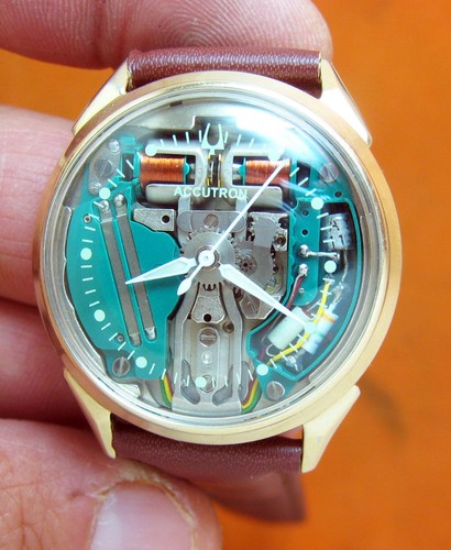 Serviced 214 accutron - serviced,