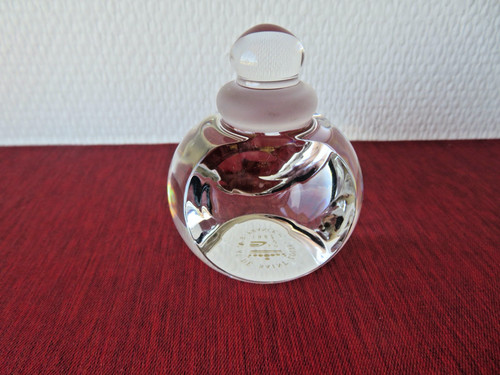 Presse papier flacon parfum - presse,