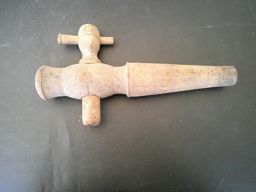 Robinet ancien cannelle - robinet,