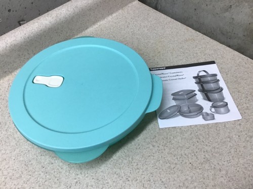 Tupperware crystal wave - tupperware, plus