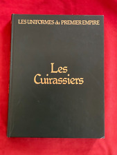 LES UNIFORMES DU PREMIER