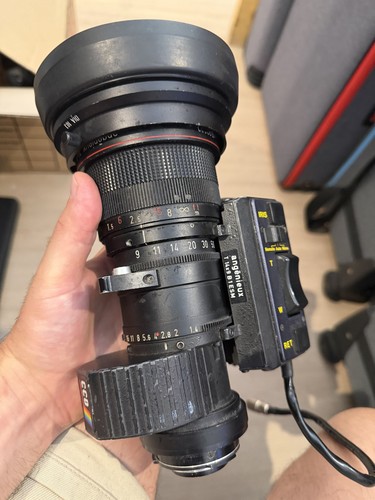 Objectif angenieux 126 mm - 9-126,