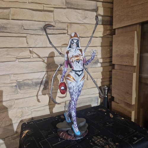 Figurine gwen spider man 33cm - gwen,