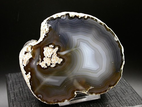 Demi géode agate - gÉode, d'agate