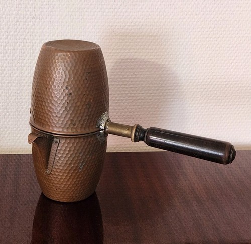 Ancienne cafetière bascule - à,