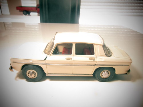 Joustra renault - joustra, r