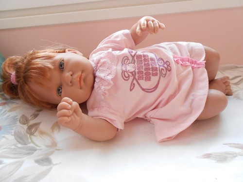 Robe compatible avec - , poupée