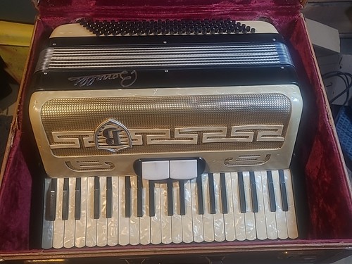 Bonelli vintage accordion 120 - vintage,