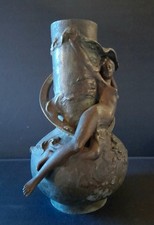 Vase en Etain  Art Nouveau