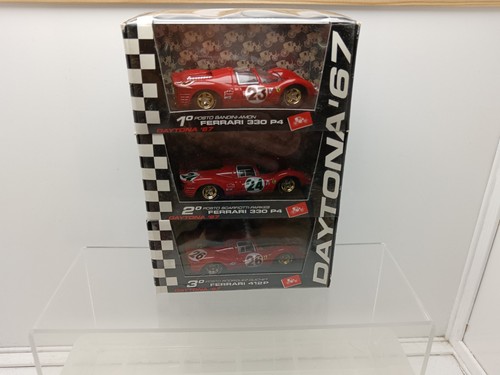 Coffret brumm ferrari 330 p4 - 3,