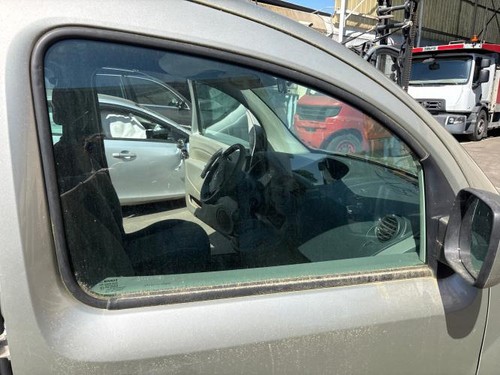 Vitre avant droit renault - vitre,